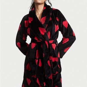 Victoria’s Secret plush robe . New with tags never worn.